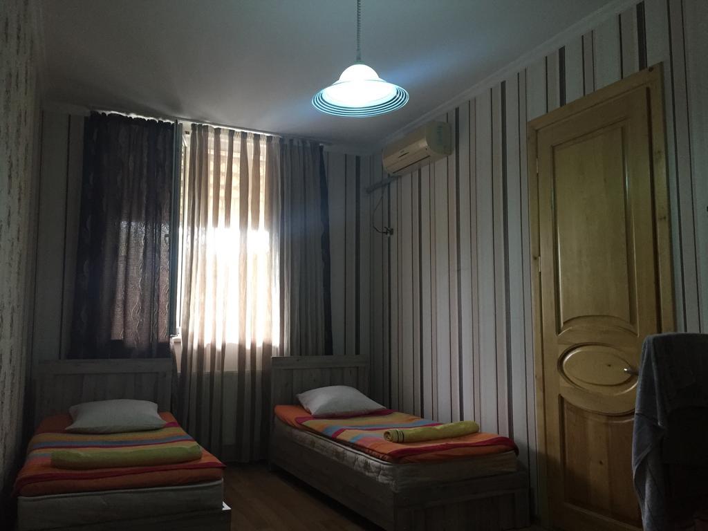 Guesthouse Gua Kutaisi Exterior photo